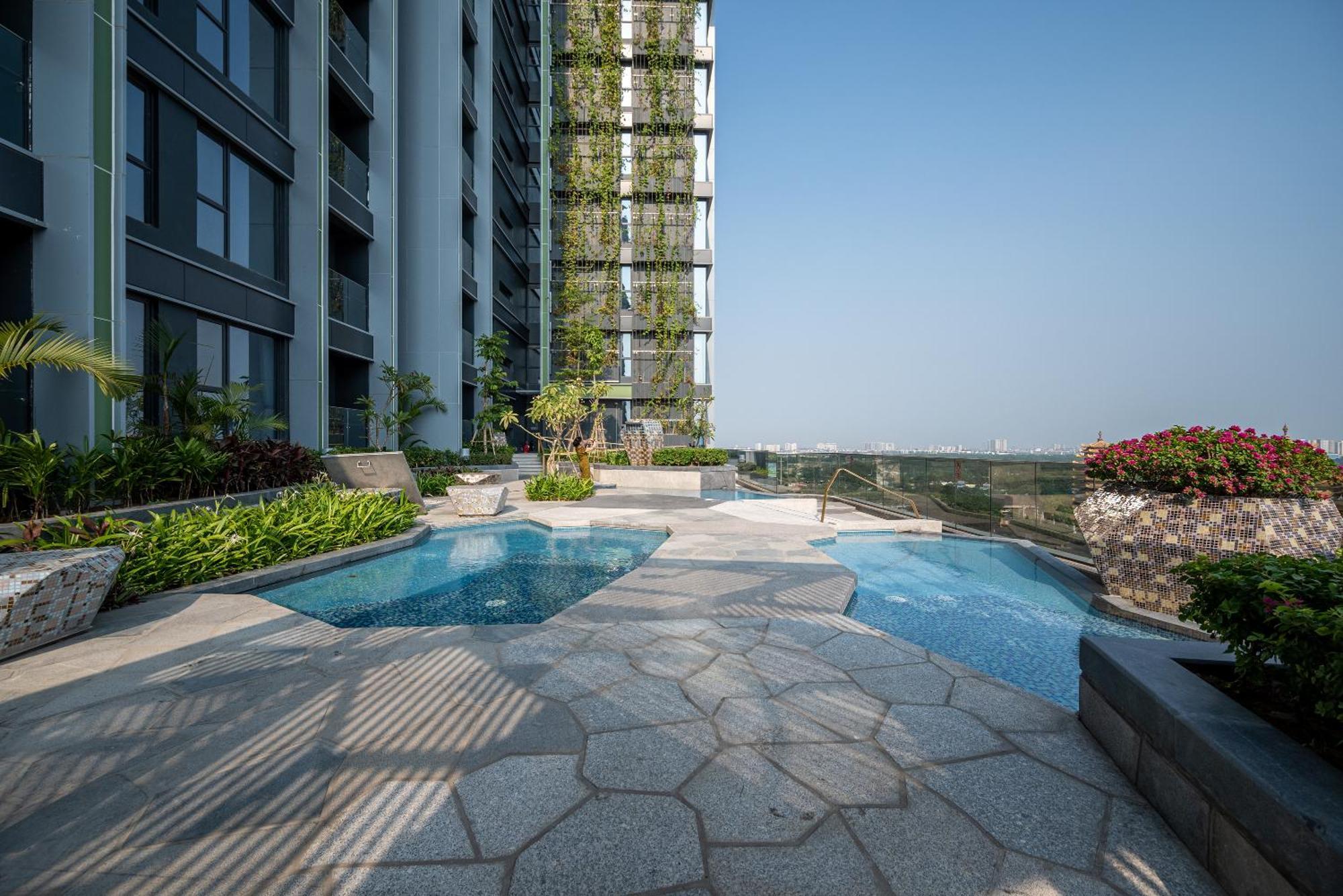 Lumiere Riverside By Aura Luxury Apartment Ho Chi Minh City Exterior photo