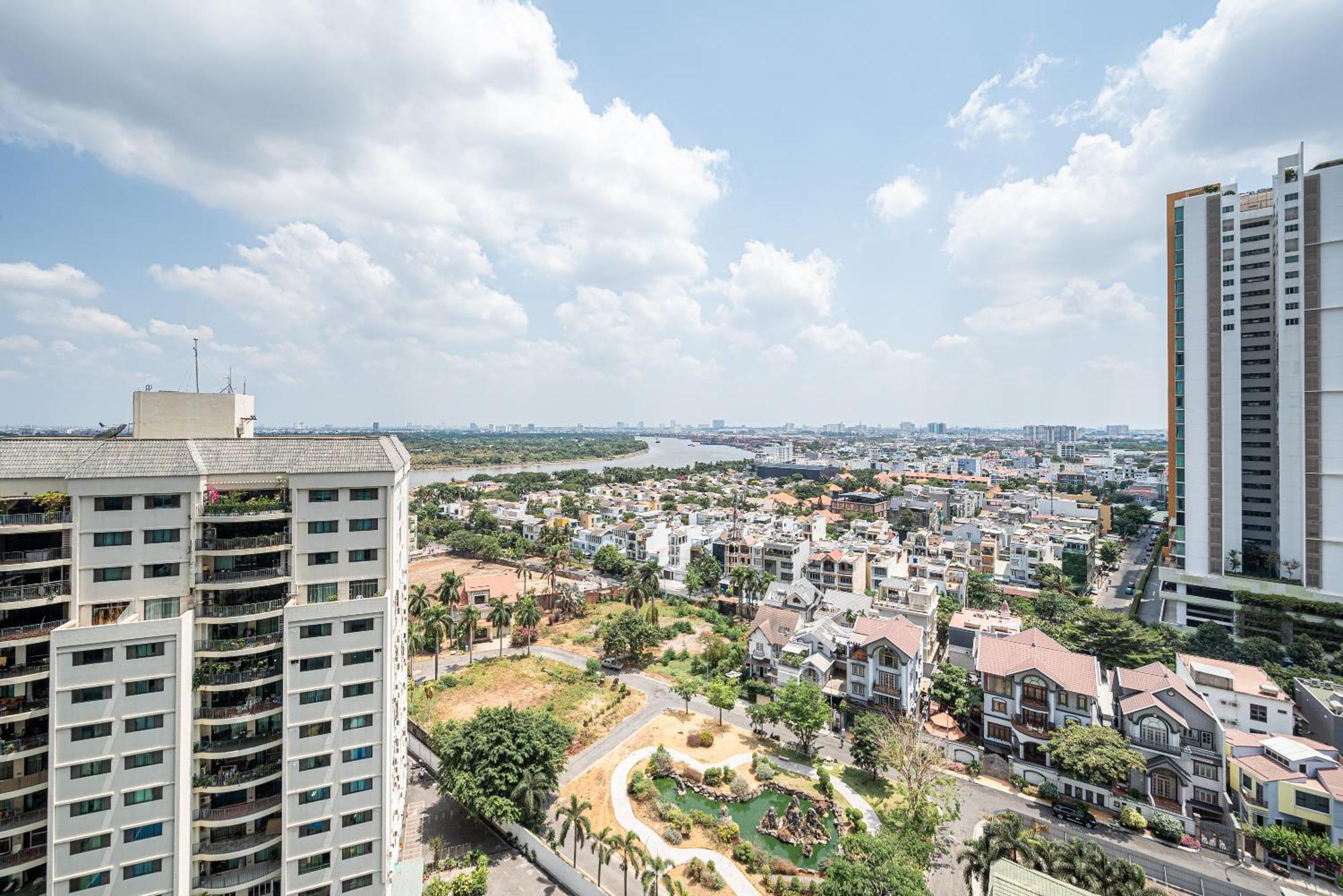 Lumiere Riverside By Aura Luxury Apartment Ho Chi Minh City Exterior photo