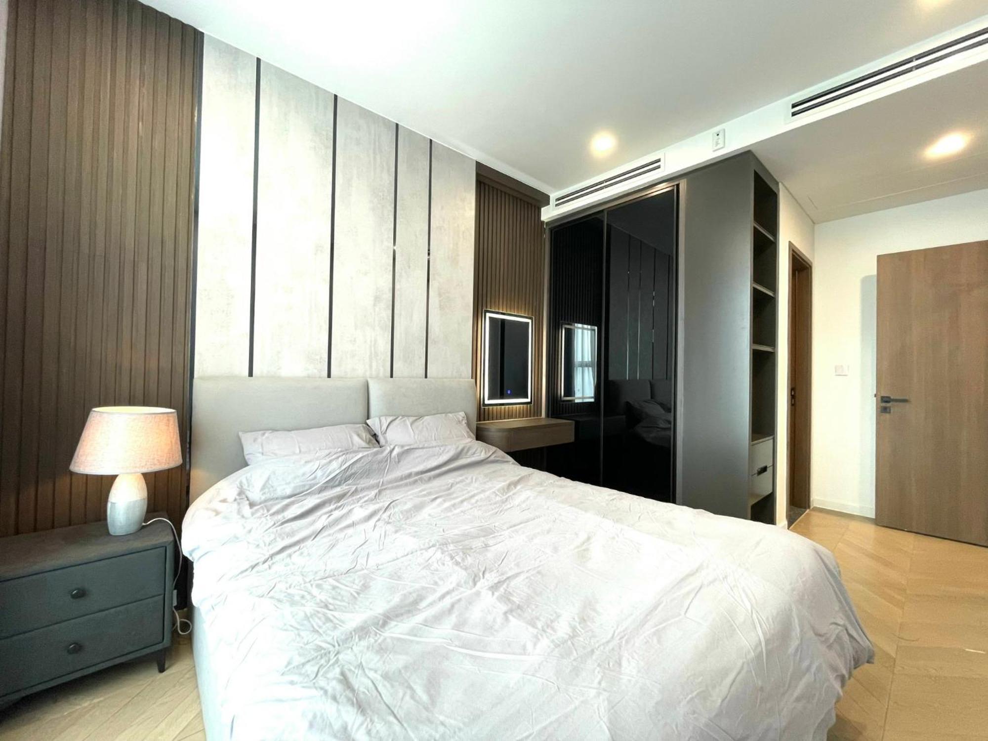 Lumiere Riverside By Aura Luxury Apartment Ho Chi Minh City Exterior photo